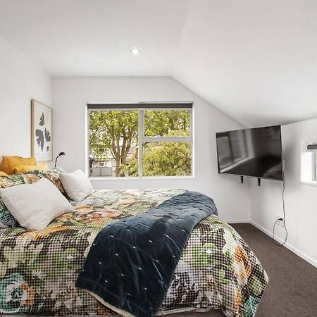 Convenient Urban Townhouse 2 Carparks Available Leilighet Christchurch Eksteriør bilde