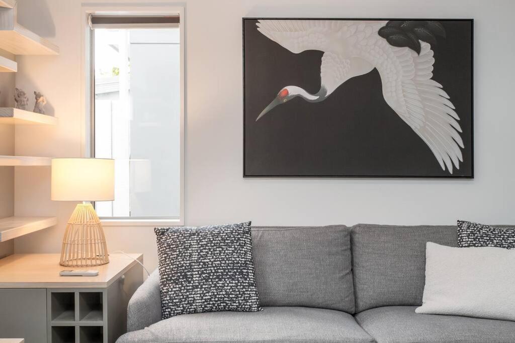 Convenient Urban Townhouse 2 Carparks Available Leilighet Christchurch Eksteriør bilde